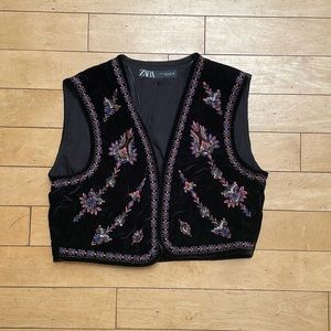 Zara cropped embroidered velvet vest